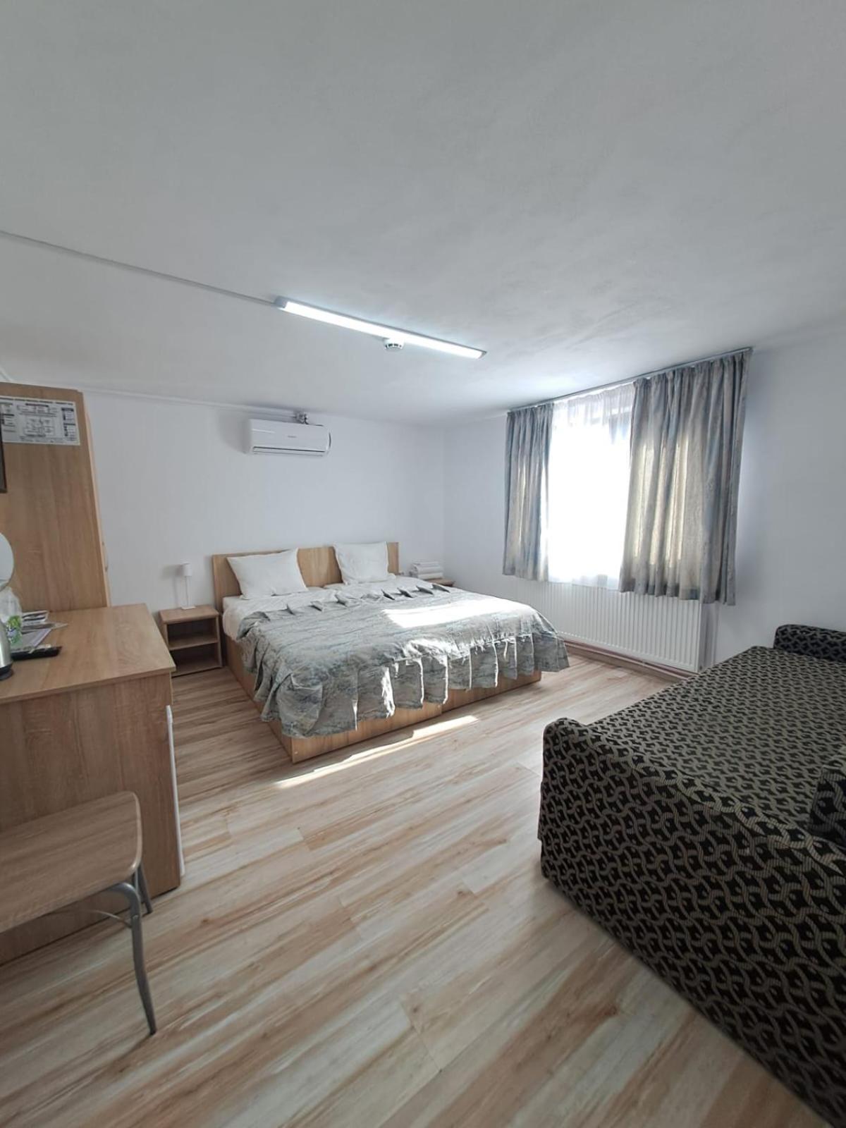 Casa Sofia 호텔 Târgu Jiu 외부 사진