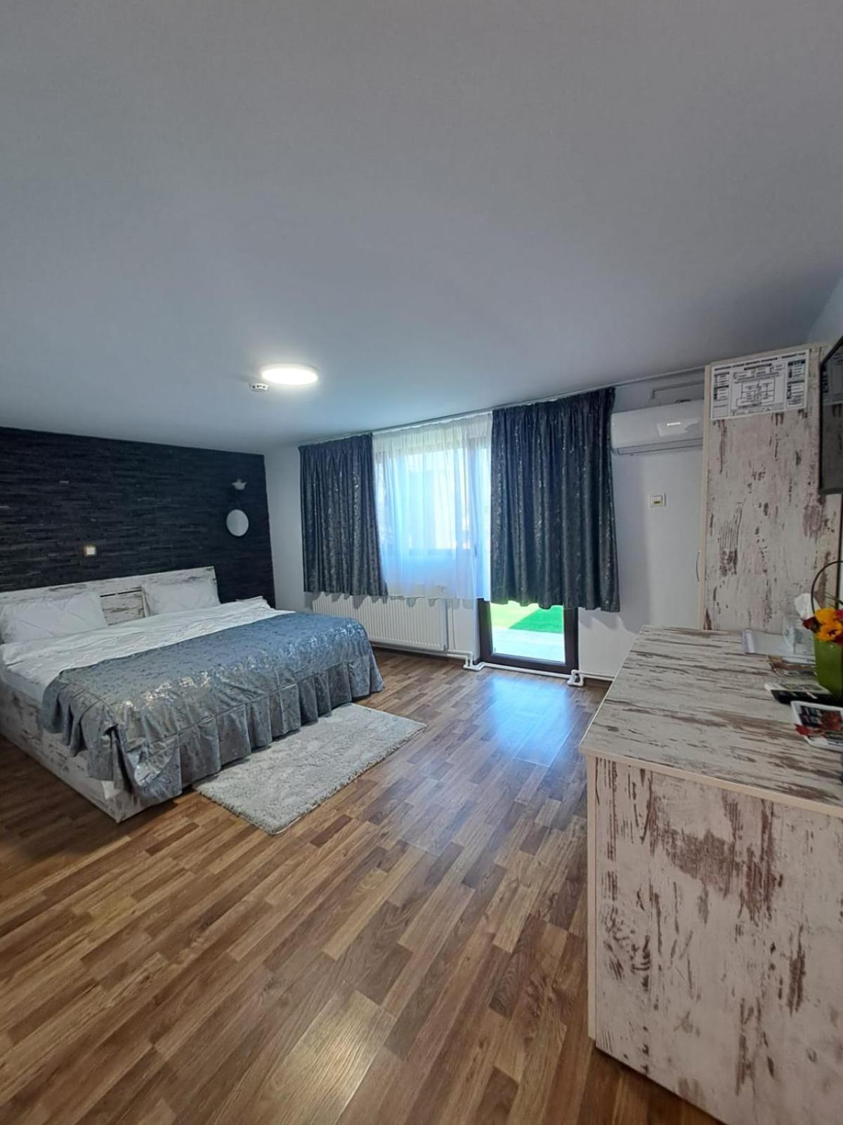 Casa Sofia 호텔 Târgu Jiu 외부 사진