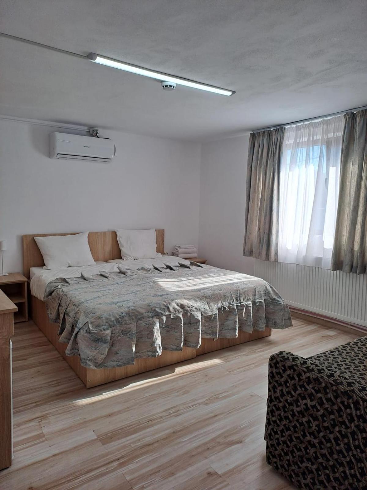 Casa Sofia 호텔 Târgu Jiu 외부 사진